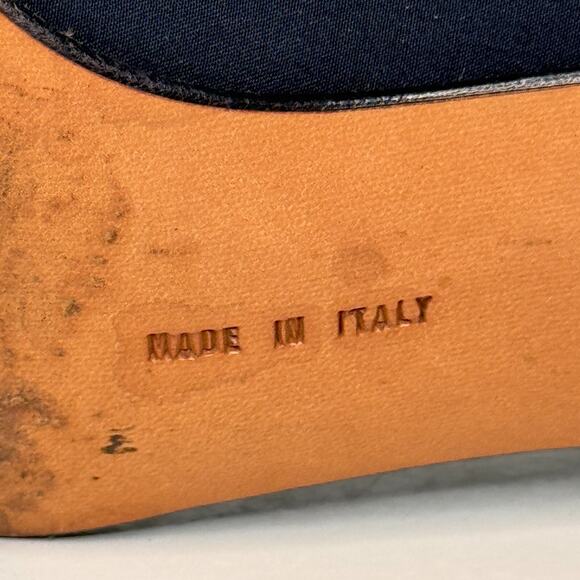 Salvatore Ferragamo Pumps Womens Size 7 4A Black Almond Toe Suede Stiletto Heels - Picture 8 of 11